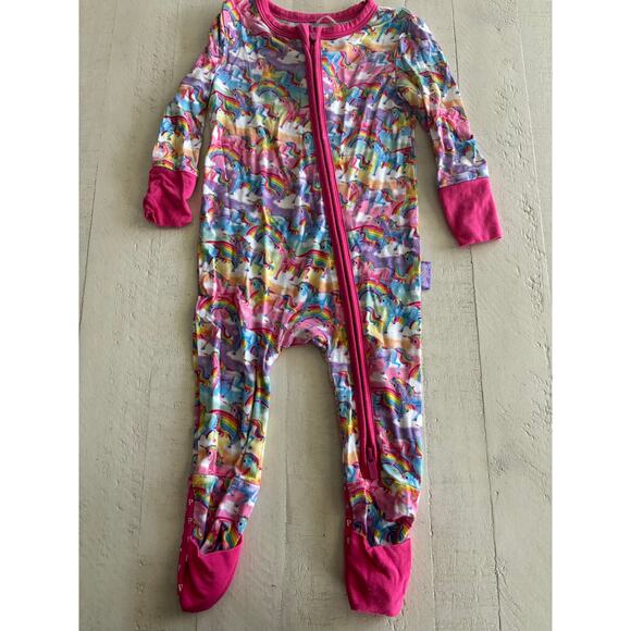 Posh Peanut x Lisa Frank Markie Magic Convertible Sleeper Size 3-6 Mos EUC - Picture 2 of 6